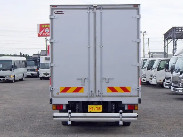 いすゞ エルフ TRG-NPR85AR(2WD)の写真7