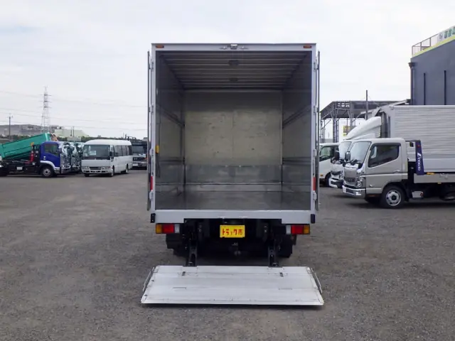 いすゞ エルフ TRG-NPR85AR(2WD)の写真14