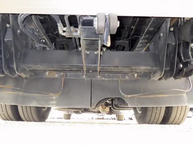 いすゞ エルフ TRG-NPR85AR(2WD)の写真46