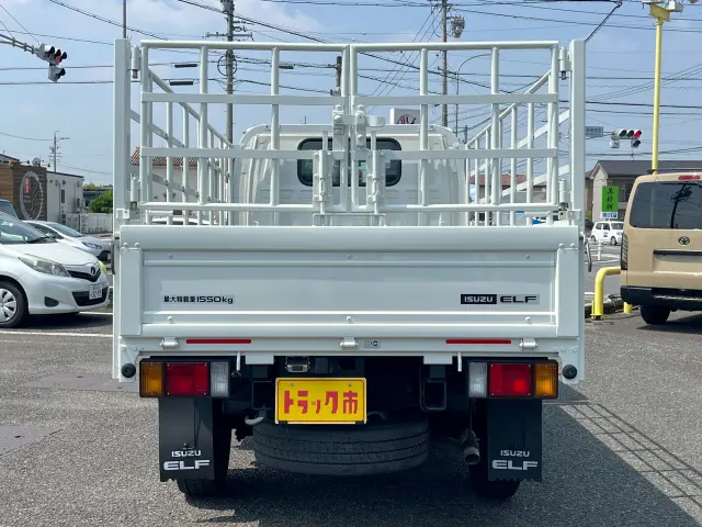 いすゞ エルフ 2RG-NHS88A(4WD)の写真5