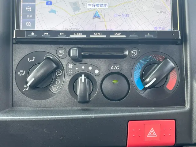 いすゞ エルフ 2RG-NHS88A(4WD)の写真23