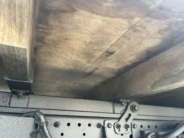 いすゞ エルフ 2RG-NHS88A(4WD)の写真38
