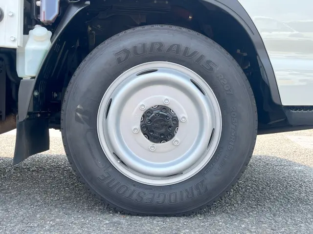 いすゞ エルフ 2RG-NHS88A(4WD)の写真43