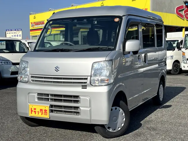 スズキ エブリイ HBD-DA17V(2WD)の写真1