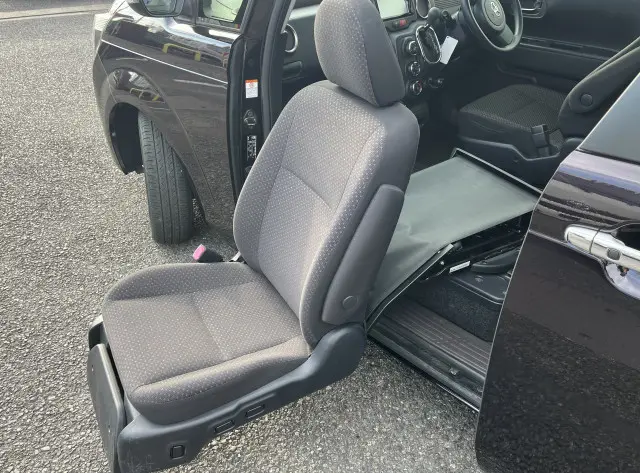 トヨタ その他(トヨタ) DBA-NSP141(2WD)の写真11