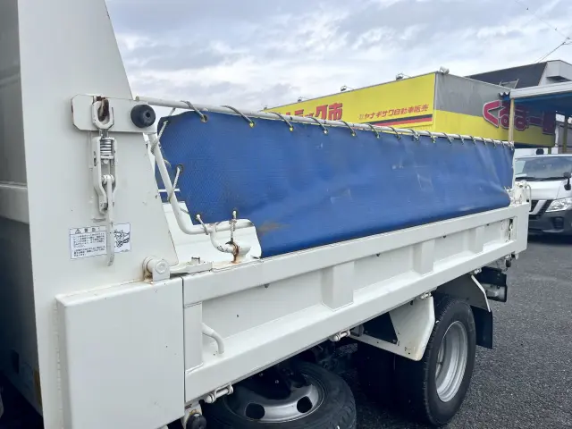 日野 デュトロ 2RG-XZC600T(2WD)の写真9