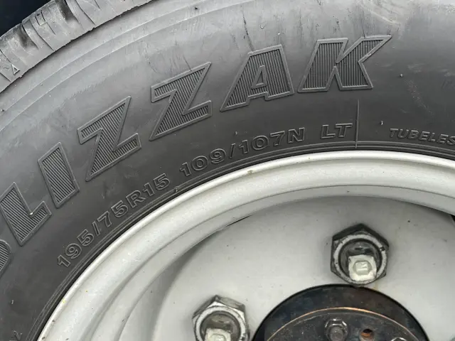 日野 デュトロ 2RG-XZC600T(2WD)の写真45