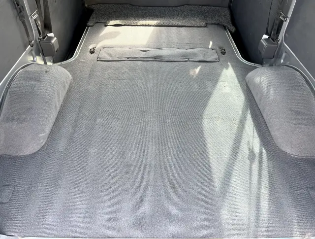 使用感の少ないラゲッジスペース♪前オーナーが大切に使っていた様子が伺えます♪|マツダ ボンゴバン DBF-SLP2M(4WD)の写真11