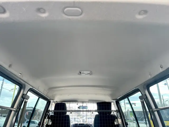 ルーフもキレイな状態を維持していますね♪|マツダ ボンゴバン DBF-SLP2M(4WD)の写真13