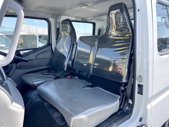 三菱 キャンター 2RG-FBA20(2WD)の写真20