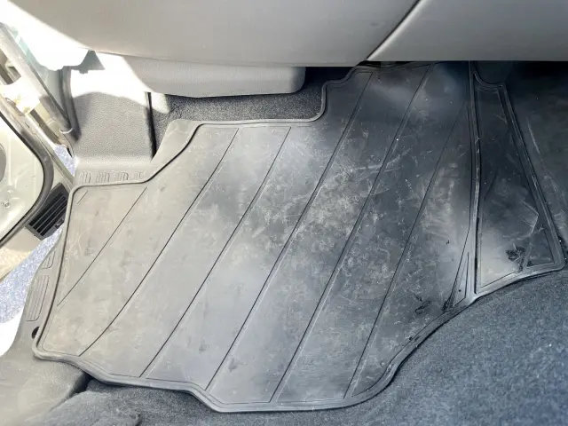 三菱 キャンター 2RG-FBA20(2WD)の写真32