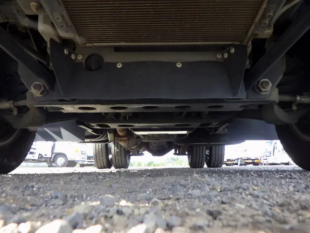 いすゞ エルフ TRG-NJR85A(2WD)の写真24