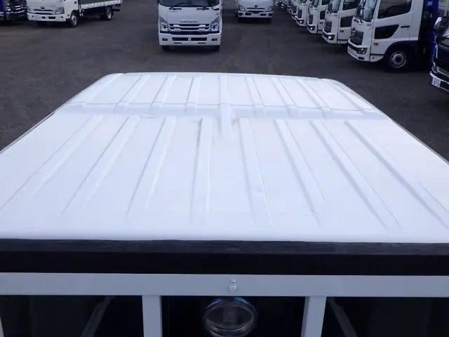 いすゞ エルフ TRG-NJR85A(2WD)の写真40