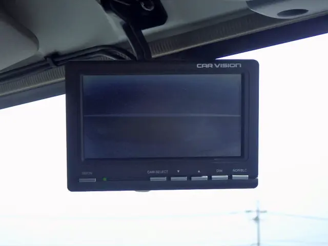 いすゞ エルフ 2RG-NPR88YN(2WD)の写真19
