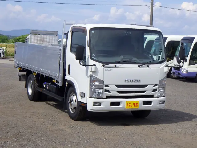 いすゞ エルフ 2RG-NPR88YN(2WD)の写真28
