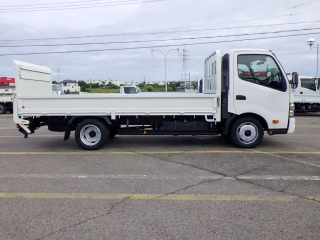トヨタ トヨエース TPG-XZC710(2WD)の写真5