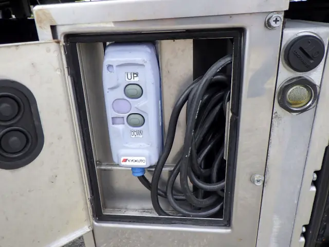 トヨタ トヨエース TPG-XZC710(2WD)の写真12