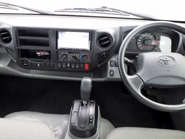 トヨタ トヨエース TPG-XZC710(2WD)の写真14