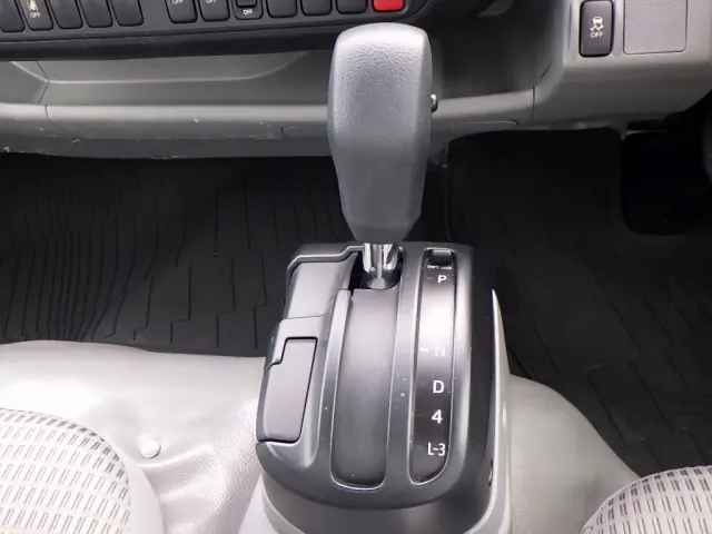 トヨタ トヨエース TPG-XZC710(2WD)の写真16