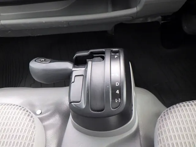トヨタ トヨエース TPG-XZC710(2WD)の写真17