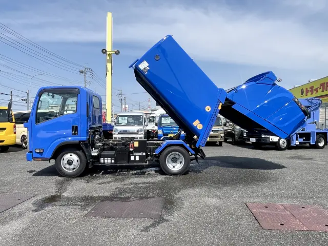 いすゞ エルフ 2RG-NMR88AN(2WD)の写真14