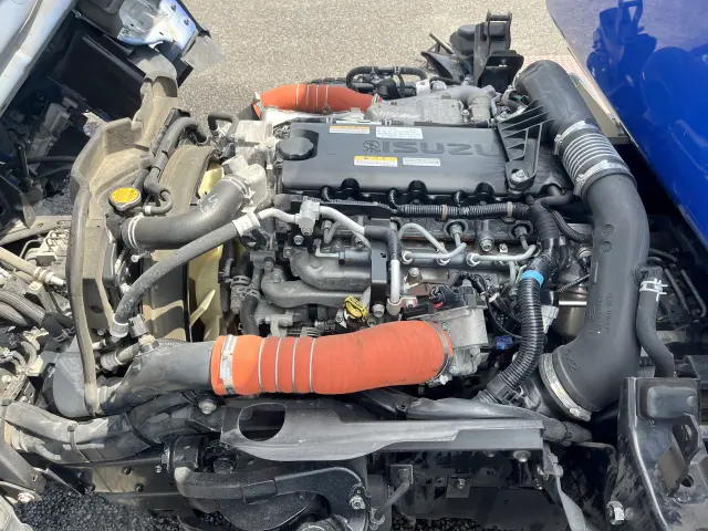 いすゞ エルフ 2RG-NMR88AN(2WD)の写真38