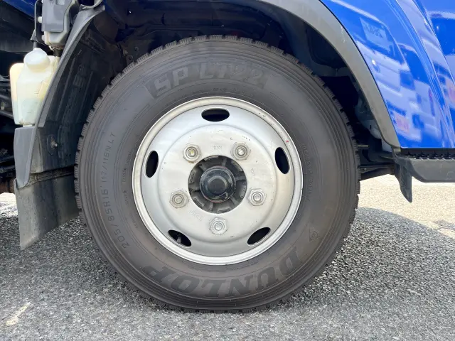 いすゞ エルフ 2RG-NMR88AN(2WD)の写真45
