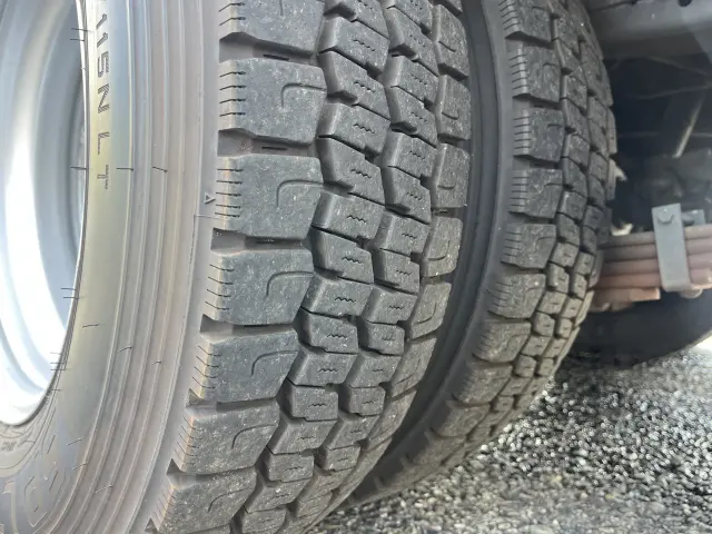 いすゞ エルフ 2RG-NMR88AN(2WD)の写真50