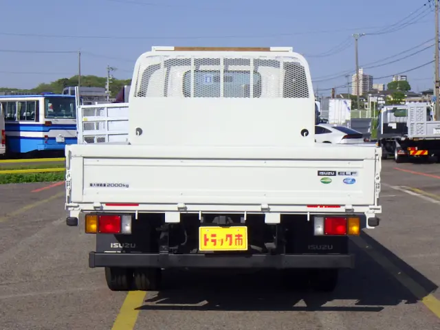 いすゞ エルフ 2RG-NNR88AR(2WD)の写真6