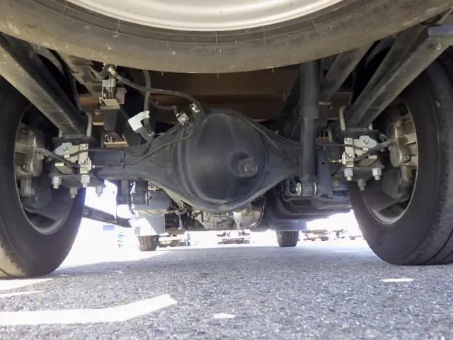 いすゞ エルフ 2RG-NNR88AR(2WD)の写真26