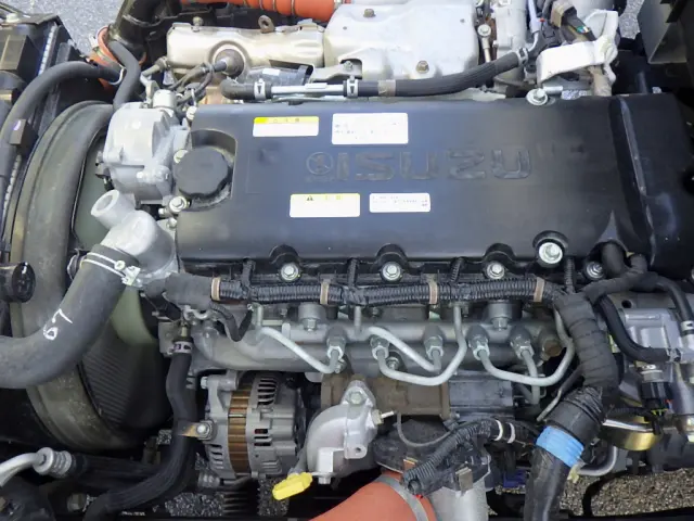 いすゞ エルフ 2RG-NNR88AR(2WD)の写真34