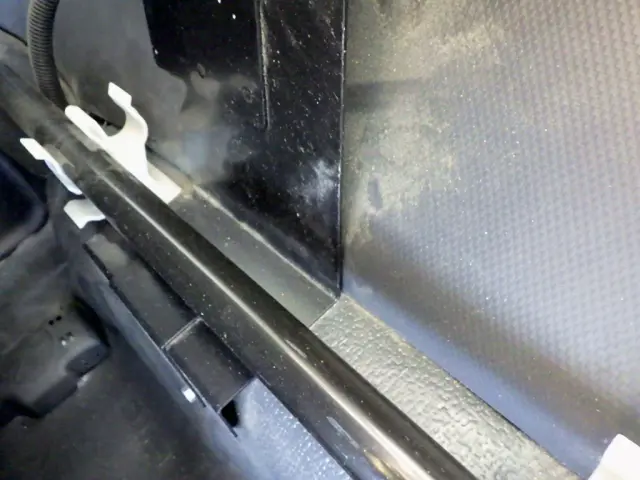 いすゞ エルフ 2RG-NNR88AR(2WD)の写真49