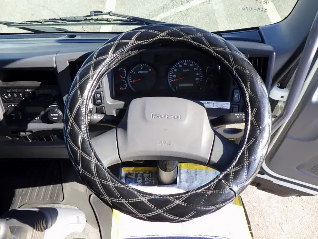 いすゞ フォワード TKG-FRR90T2(2WD)の写真13