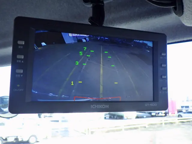 いすゞ フォワード TKG-FRR90T2(2WD)の写真15