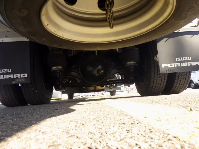 いすゞ フォワード TKG-FRR90T2(2WD)の写真26