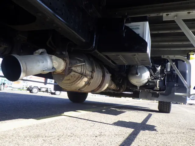 いすゞ フォワード TKG-FRR90T2(2WD)の写真28