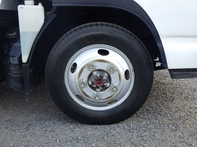 いすゞ エルフ TDG-NKS85AD(4WD)の写真18