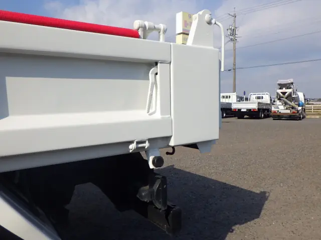 いすゞ エルフ TDG-NKS85AD(4WD)の写真30