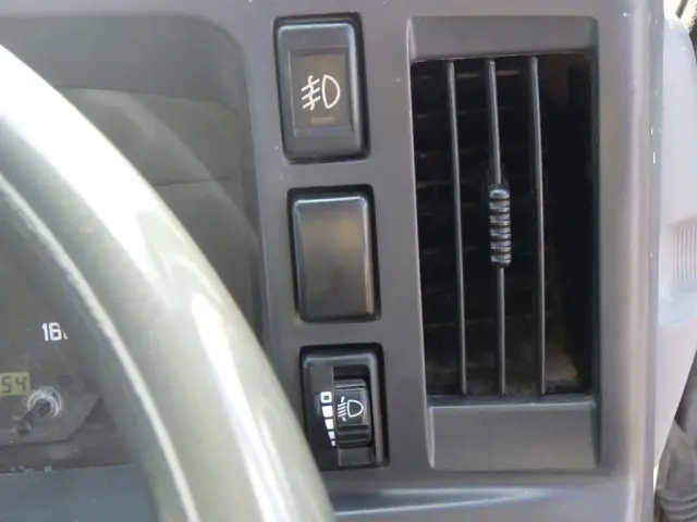 いすゞ エルフ TDG-NKS85AD(4WD)の写真47