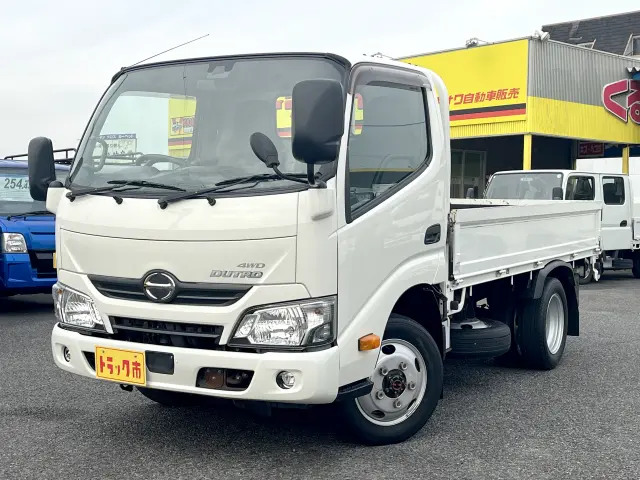 日野 デュトロ TKG-XZU675M(4WD)の写真1