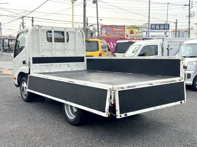 日野 デュトロ TKG-XZU675M(4WD)の写真7