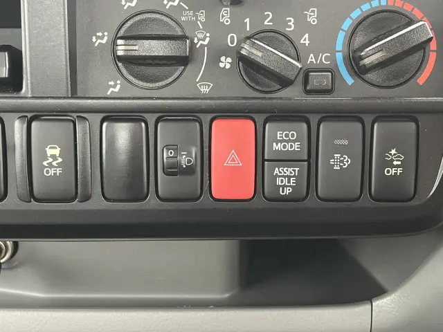 日野 デュトロ TKG-XZU675M(4WD)の写真21