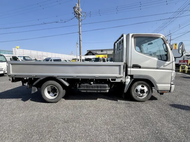 三菱 キャンターガッツ CBF-FB700B(2WD)の写真4