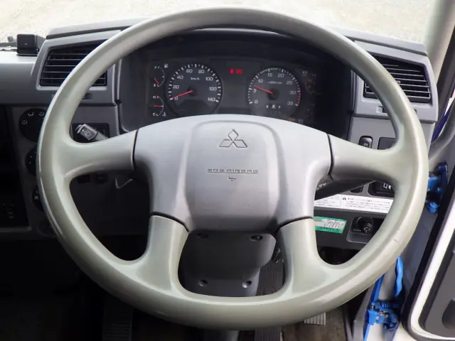 三菱 ファイター TKG-FK71F(2WD)の写真12