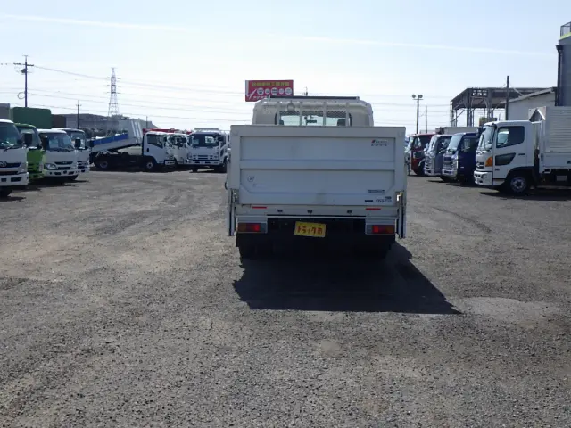 トヨタ ダイナ TKG-XZU710(2WD)の写真6