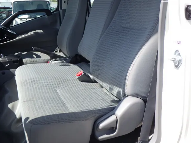 トヨタ ダイナ TKG-XZU710(2WD)の写真13