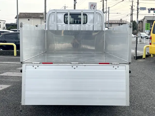 トヨタ ダイナ 2DG-XZC675(4WD)の写真6