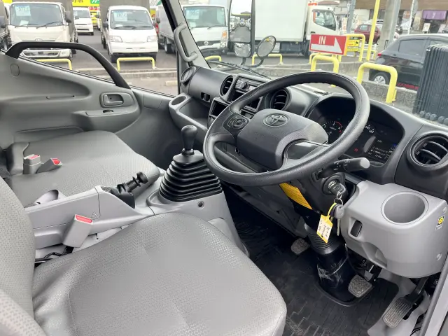 トヨタ ダイナ 2DG-XZC675(4WD)の写真13