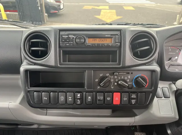 トヨタ ダイナ 2DG-XZC675(4WD)の写真18