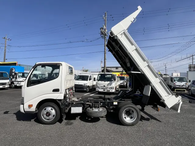 トヨタ トヨエース TKG-XZU675D(4WD)の写真8